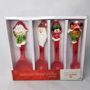 Fabulous Home Holiday Measuring Spoons Set of 4 Snowman Santa‎ Penguin Reindeer